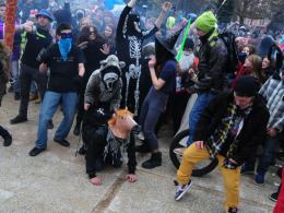 300 opolan zatańczyło Harlem Shake. Zobacz film!