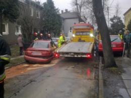 Rajd pijanego kierowcy po Opolu. Nie przeszkodziło mu nawet urwane koło