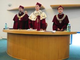 Daniel Olbrychski doktorem honoris causa Uniwersytetu Opolskiego