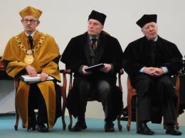 Daniel Olbrychski doktorem honoris causa Uniwersytetu Opolskiego