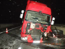 Wypadek ciężarówki na A4 - drogowcy musieli zamknąć jedną nitkę autostrady