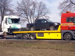 Wypadek pod Kędzierzynem-Koźlem, kierowca ciężarówki trafił do szpitala