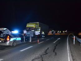 Kierująca audi wjechała wprost pod ciężarówkę