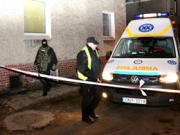 Akcja antyterrorystów w Paczkowie. 42-latek rzucał w policję nożami.