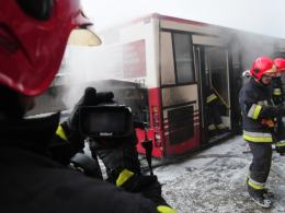 Pożar w autobusie MZK. Pasażerowie zdążyli uciec przed ogniem.