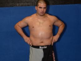 Kolejnym rywalem Grabowskiego, z którym zmierzy się podczas gali MMA Attack 3, będzie Stav Economou.
