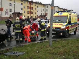 Zderzenie w Alei Solidarności, dwie kobiety trafiły do szpitala