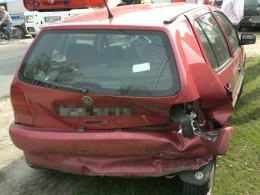 Skoda i volkswagen zderzyły się w Popielowie
