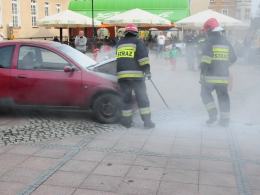 Pokaz akcji ratowniczo-gaśniczej w centrum Opola