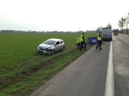Dwa wypadki na drodze krajowej nr 46. Zginął pieszy