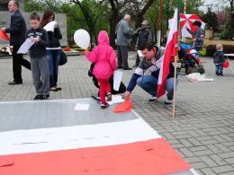 Opolanie stworzyli największą flagę w województwie