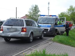 Wypadek w Dobrzeniu Wielkim, zderzyły się trzy auta