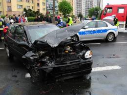 Dwa groźne wypadki na ulicy Niemodlińskiej w Opolu. 5 osób rannych.