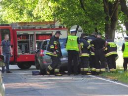 Tragiczny wypadek podczas wyprzedzania na trasie Opole - Brzeg. Zginęła kobieta.