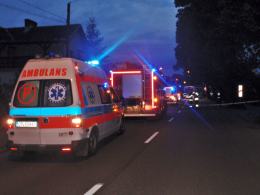 Miejski autobus zderzył się z pociągiem na niestrzeżonym przejeździe