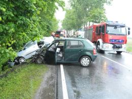 Ciężarówka i dwa samochody osobowe zderzyły się pod Opolem