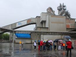 Tłumy Opolan podglądały jak powstaje cement