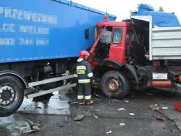 Trzy ciężarówki zderzyły się na remontowanym odcinku obwodnicy Opola