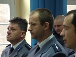 Policjanci uratowali 5 - latka na Małej Panwi. Nagrodził ich komendant.