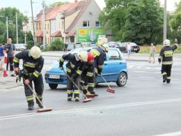 Wypadek przy ul. Plebiscytowej w Opolu. Dwie osoby ranne.