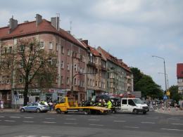 Wypadek przy ul. Plebiscytowej w Opolu. Dwie osoby ranne.