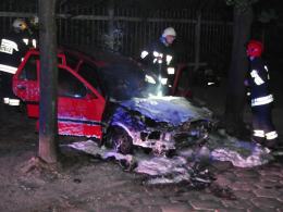 Pożar samochodu przy ulicy 1 Maja