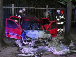 Pożar samochodu przy ulicy 1 Maja