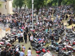 Tysiące motocyklistów na Górze Św. Anny