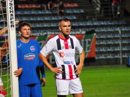 Dawid Tomanek zaliczył kolejny dobry występ w barwach OKS. Obrońcy z Kalisza nie mieli sposobu na jego rajdy lewą stroną boiska.