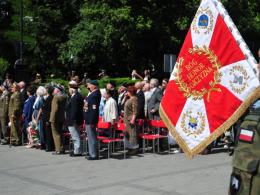 Msza, defilada i piknik. Święto Wojska Polskiego w Opolu.