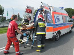 24-letnia kobieta trafiła do szpitala po wypadku