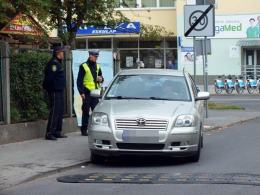 Policjanci rozpoczęli akcję "Bezpieczna droga do szkoły"