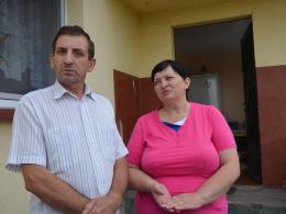 Właściciel domu podczas eksmisji rzucił się na policję z kosą i siekierą.