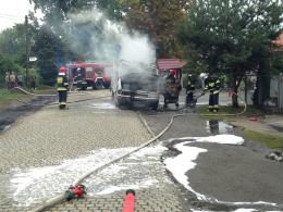 W Karczowie spłonęła ciężarówka z piwem
