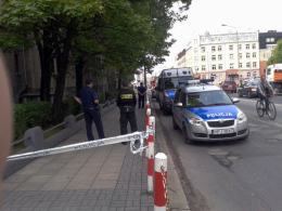 Ewakuacja szkoły w centrum Opola. Na podwórzu znaleziono niewybuchy.