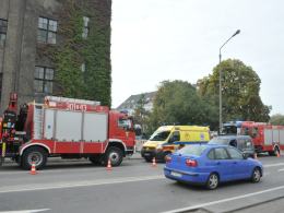 Ewakuacja szkoły w centrum Opola. Na podwórzu znaleziono niewybuchy.