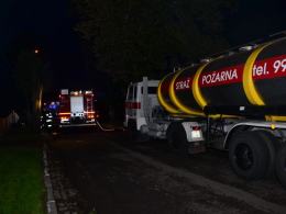 Pożar budynku gospodarczego w Różynie