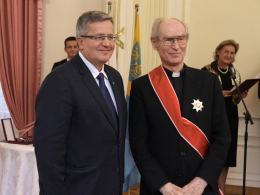 Abp Alfons Nossol został odznaczony Krzyżem Wielkim Orderu Odrodzenia Polski.