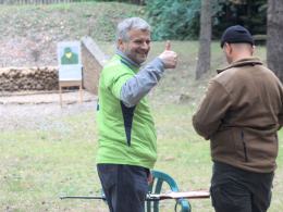 Samorządowcy sprawdzali celność na strzelnicy