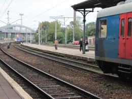 Pociąg wjechał na tor, na którym był już inny skład