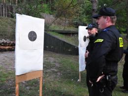 Służby mundurowe rywalizowały w turnieju strzeleckim
