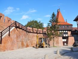 Kończy się remont zabytkowych murów przy ul. Baldego