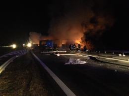 Tragiczny karambol na autostradzie A4, samochody stanęły w płomieniach