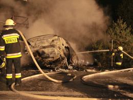 Tragiczny karambol na autostradzie A4, samochody stanęły w płomieniach