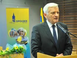Jerzy Buzek odebrał tytuł Honorowego Obywatela Województwa Opolskiego