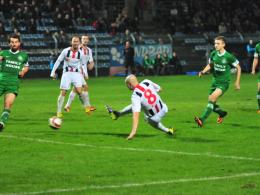 Odra-Warta 1:1. Mecz w cieniu kontrowersyjnych decyzji sędziego. [wideo]