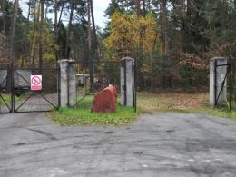 Ćwiczenia strażaków w składzie materiałów wybuchowych