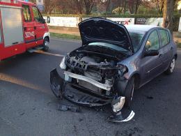 Renault i seat zderzyły się na ul. Prószkowskiej