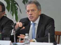 Dariusz Rosati o blaskach i cieniach wprowadzenia euro w Polsce