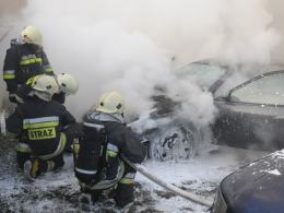 Na ulicy Walecki spłonął samochód